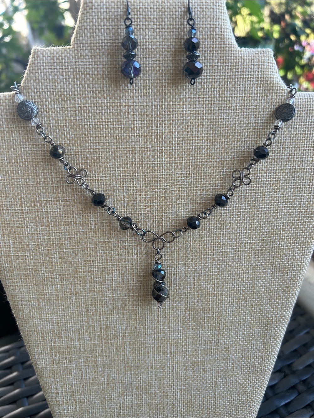Elegant Hematite Beaded Necklace and Earrings Set